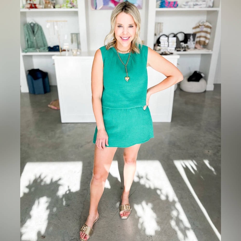 NWT S’edge green skort